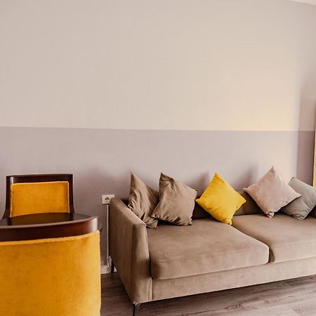 Bejart Apartment 1 Tirana Exteriör bild